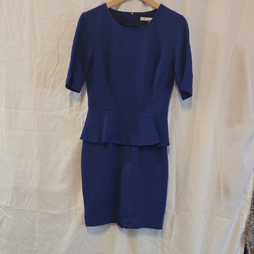Trina Turk Peplum Dress – Size 6 – Royal Blue Structured Elegance